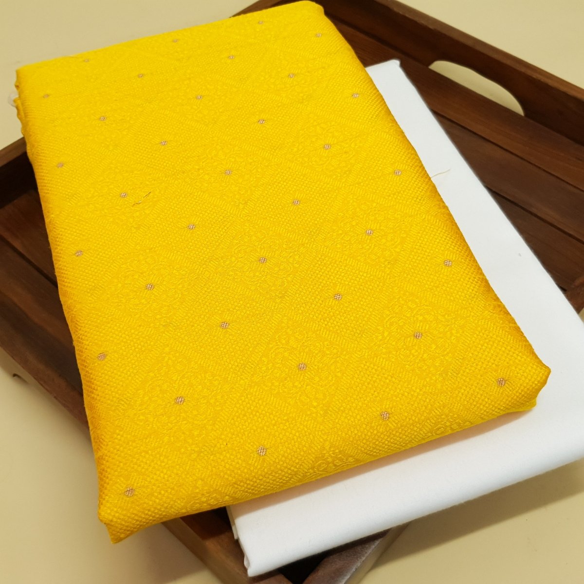 Unstitched Yellow Jharokha Kurta Pyjama